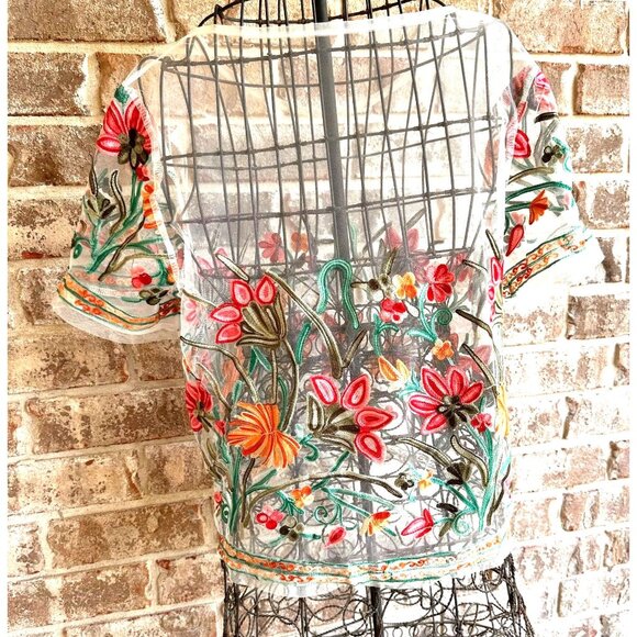 Floral Embroidered Sheer Mesh Crop Top Medium? Festive Cruise Vacation Festival - Picture 4 of 9